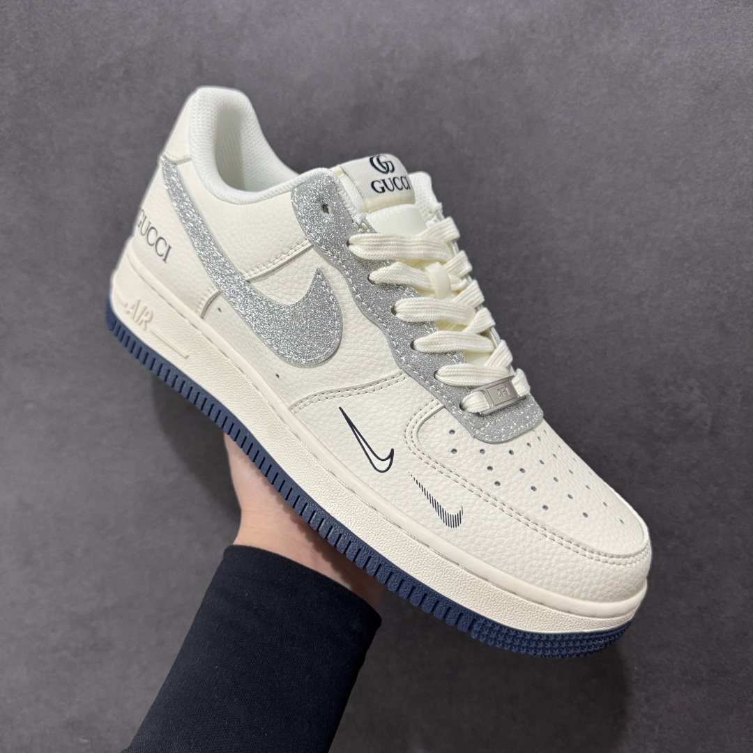 图片[3]-【定制版】Nike Air Force 1\’07 Low 古驰联名 亮银勾 空军一号低帮休闲板鞋 XS1958-546  #原楦头原纸板 原装鞋盒 定制五金配件 内置全掌气垫 原厂鞋底  尺码：36 36.5 37.5 38 38.5 39 40 40.5 41 42 42.5 43 44 44.5 45-选品中心