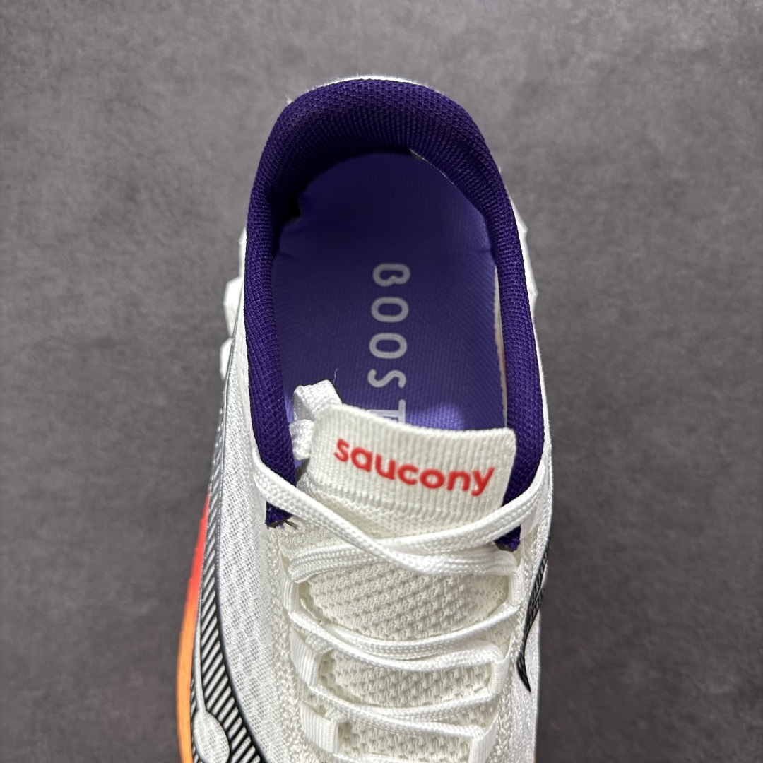 图片[7]-【公司级】SAUCONY索康尼 ENDORPHIN PRO系列啡鹏4男女低帮缓震跑步鞋 索康尼推出的EndorphinPro4跑鞋是一款外观激进但脚感舒适的跑鞋，采用了全新的中底设计和鞋面工程，保留了软弹脚感和稳定支撑，适合进阶跑者和喜欢软弹脚感的跑者选择。 尺码：36 36.5 37.5 38 38.5 39 40 40.5 41 42 42.5 43 44 45-选品中心