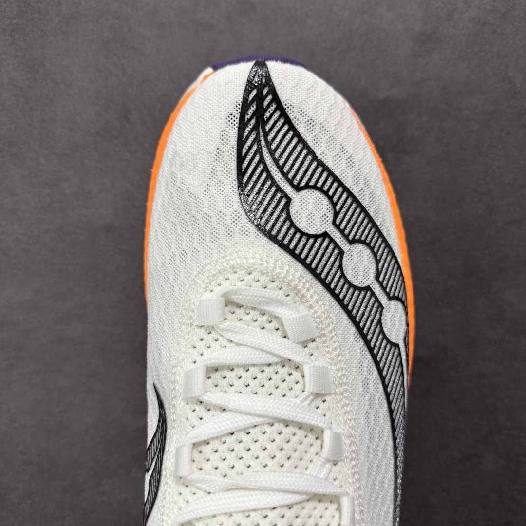 图片[8]-【公司级】SAUCONY索康尼 ENDORPHIN PRO系列啡鹏4男女低帮缓震跑步鞋 索康尼推出的EndorphinPro4跑鞋是一款外观激进但脚感舒适的跑鞋，采用了全新的中底设计和鞋面工程，保留了软弹脚感和稳定支撑，适合进阶跑者和喜欢软弹脚感的跑者选择。 尺码：36 36.5 37.5 38 38.5 39 40 40.5 41 42 42.5 43 44 45-选品中心