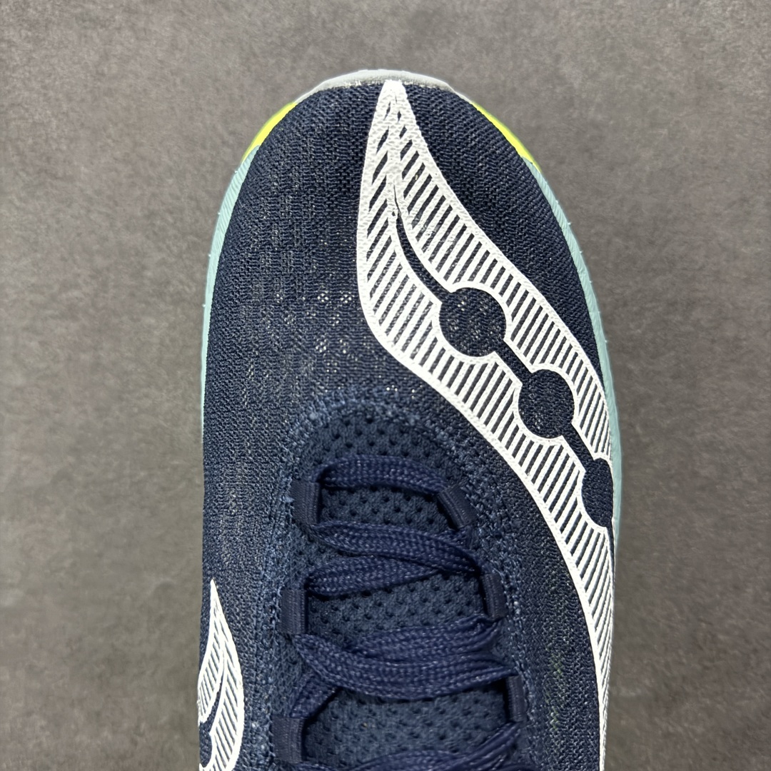 图片[8]-【公司级】SAUCONY索康尼 ENDORPHIN PRO系列啡鹏4男女低帮缓震跑步鞋 索康尼推出的EndorphinPro4跑鞋是一款外观激进但脚感舒适的跑鞋，采用了全新的中底设计和鞋面工程，保留了软弹脚感和稳定支撑，适合进阶跑者和喜欢软弹脚感的跑者选择。 尺码：36 36.5 37.5 38 38.5 39 40 40.5 41 42 42.5 43 44 45-选品中心