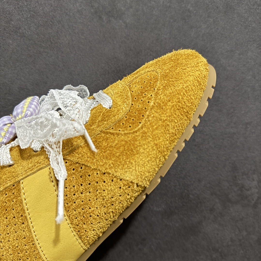 图片[5]-【公司级】GG-CC 雷丝蝴蝶结德训鞋反绒牛皮2.0系列阿甘复古风芭蕾舞鞋薄底百搭休闲运动鞋系列 #广东大厂品质 25ss春季新款 釆用今年最流行的#缎带蝴蝶结鞋扣装饰 全手工拉帮工艺成型 反绒牛皮拼接鞋面材质 鞋身原装高密度磨砂牛皮面料,极好柔软透气效果 双春日踏青舒适度和少女感 GGCC德训鞋界的白月光🌙 长时间走路和站立都不累脚 不管怎么搭配都好看 尺码：35 36 37 38 39 40-选品中心