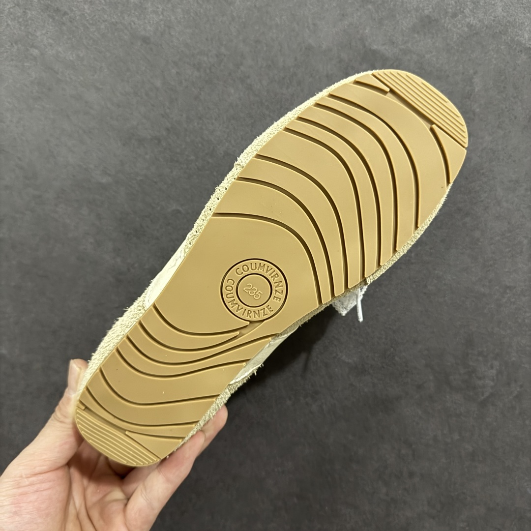 图片[9]-【公司级】GG-CC 雷丝蝴蝶结德训鞋反绒牛皮2.0系列阿甘复古风芭蕾舞鞋薄底百搭休闲运动鞋系列 #广东大厂品质 25ss春季新款 釆用今年最流行的#缎带蝴蝶结鞋扣装饰 全手工拉帮工艺成型 反绒牛皮拼接鞋面材质 鞋身原装高密度磨砂牛皮面料,极好柔软透气效果 双春日踏青舒适度和少女感 GGCC德训鞋界的白月光🌙 长时间走路和站立都不累脚 不管怎么搭配都好看 尺码：35 36 37 38 39 40-选品中心