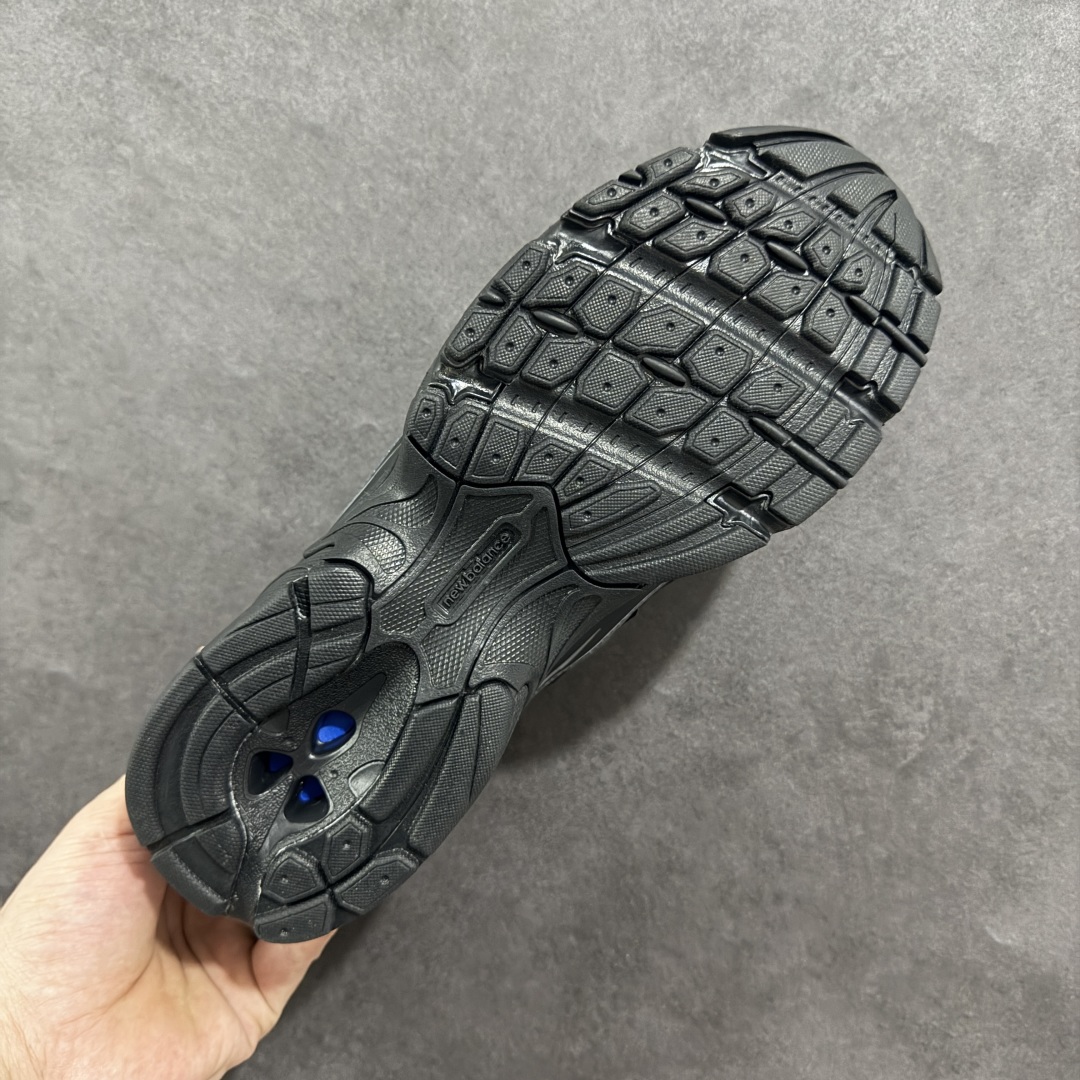 图片[9]-【TM跑量版】New Balance NB740系列复古老爹风休闲运动慢跑鞋 原盒 原吊牌 组合大底 1：1制作 此款鞋采用近几年比较流行的版型设计，外观时尚大气，鞋底采用耐磨的材质，穿上它，让您在平时生活和工作中都会感觉到舒适的体验。 货号：U740BM2 尺码：36 36.5 37.5 38 38.5 39 40 40.5 41 42 42.5 43 44 44.5 45-选品中心