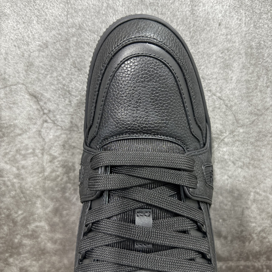 580 佛山顶级超A版Louis Vuitton LV Trainer系列 黑色暗花