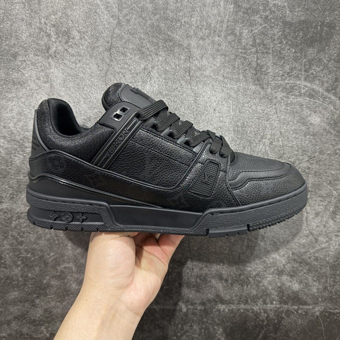 580 佛山顶级超A版Louis Vuitton LV Trainer系列 黑色暗花