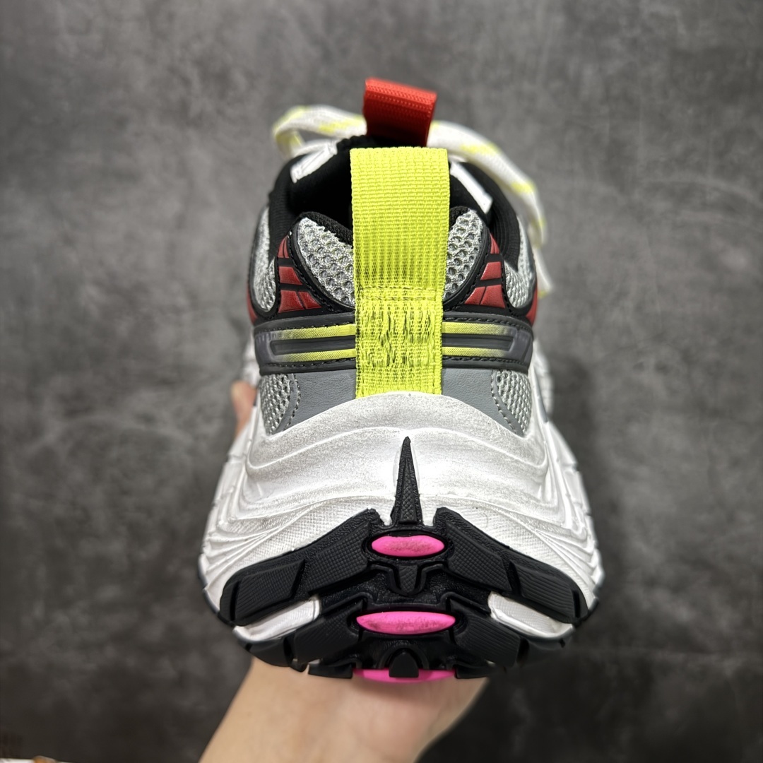 【XA纯原】BALENCIAGA 6XL Sneakers
巴黎世家15代 网布系带低帮走秀复古老