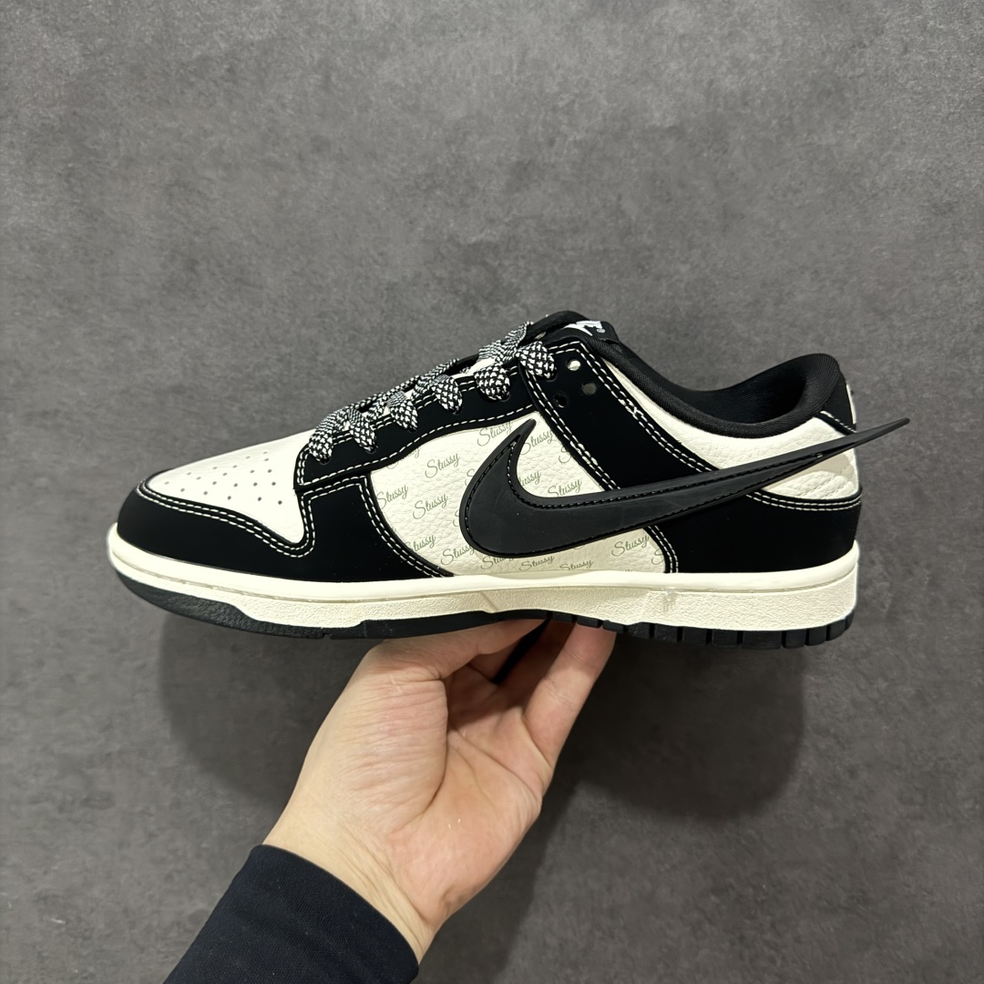 定制版Nike SB Dunk Low x Stussy 黑白小钩 XX2025-358