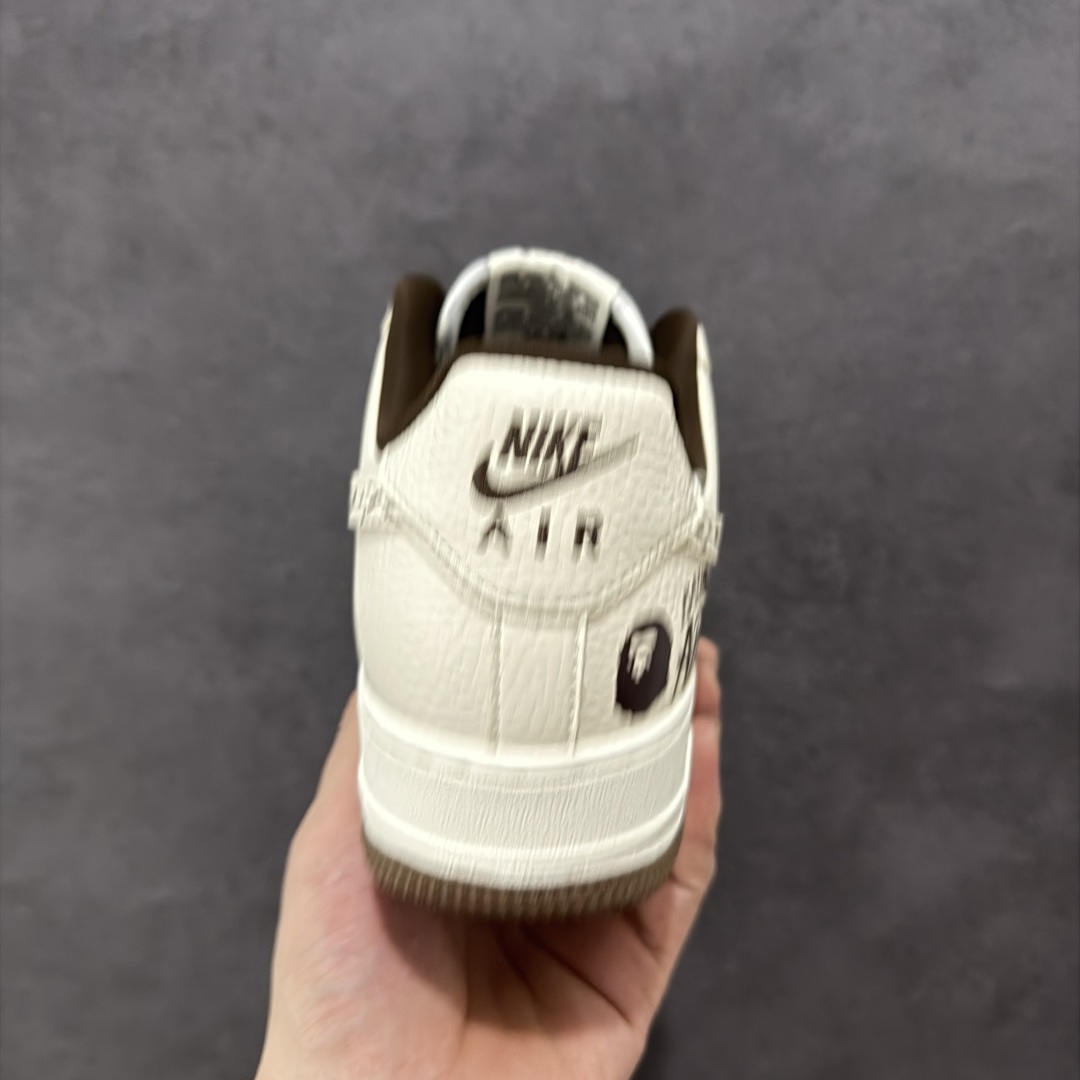 定制版海外限量发售NIke Air Force 1 '07 Low “Bape联名——米棕涂鸦勾”空军一号 DF0188-061