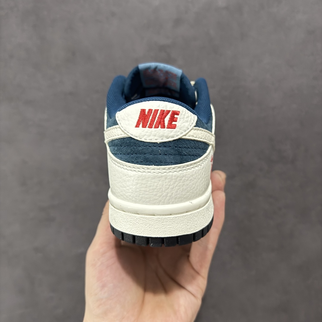 定制版Nk SB Dunk Low 斯图西联名---中八藏青米白 周年高端定制 低帮休闲板鞋 CY5979-106