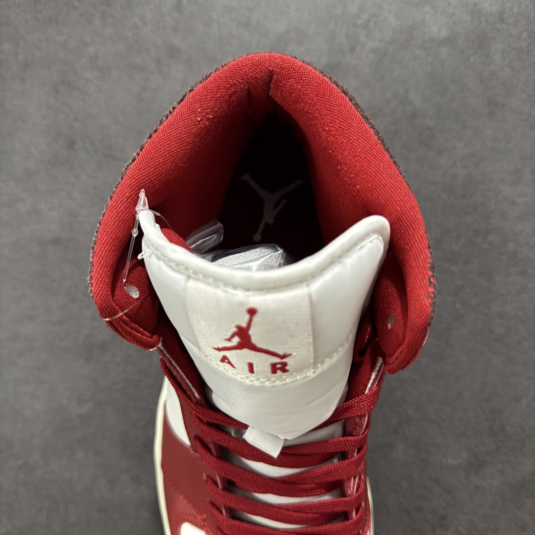 纯原K版Air Jordan AJ1 Mid 中帮 白红 HJ9337-106