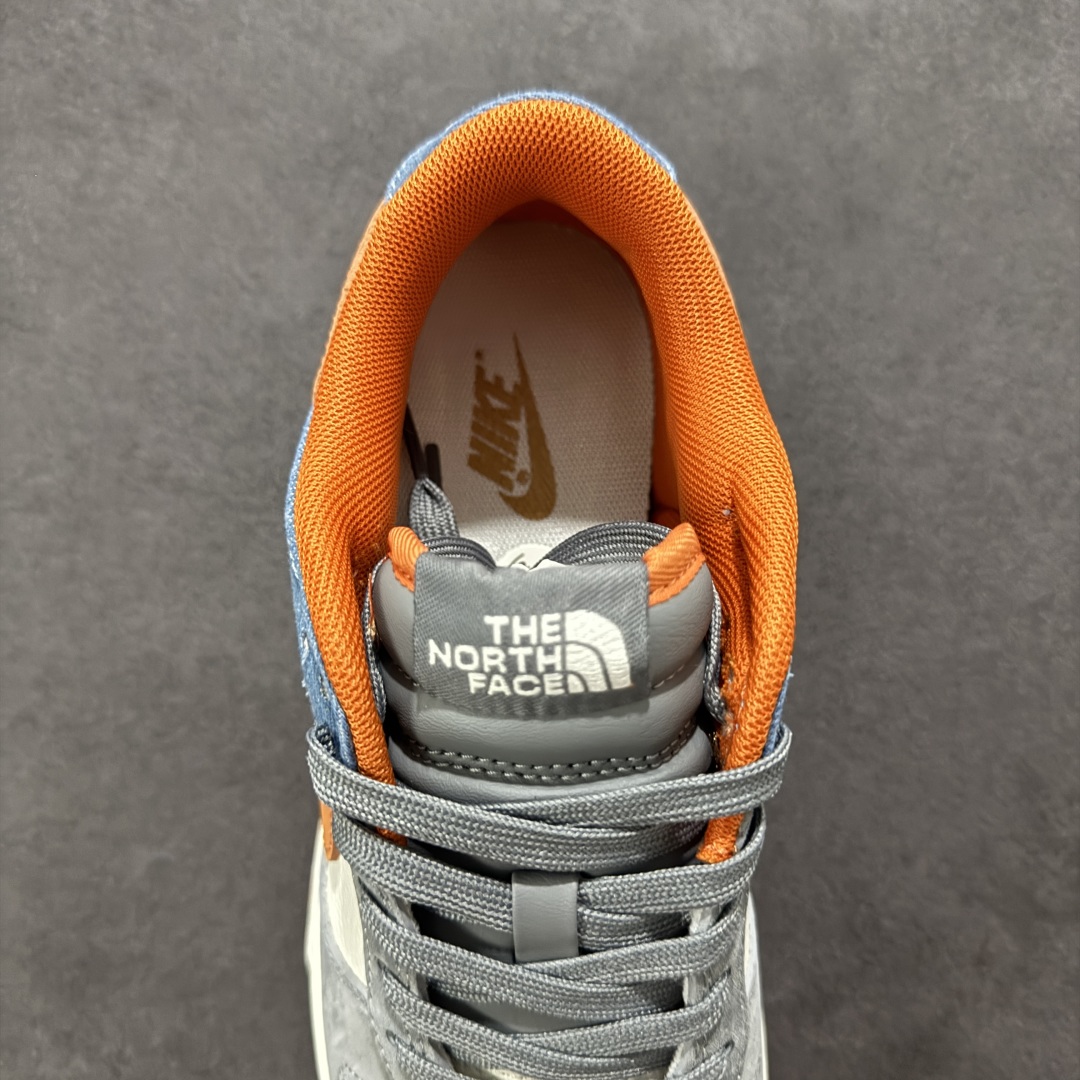 200 定制版Nk SB Dunk Low 北面联名---白蓝橙勾 周年高端定制 低帮休闲板鞋 CY5979-104