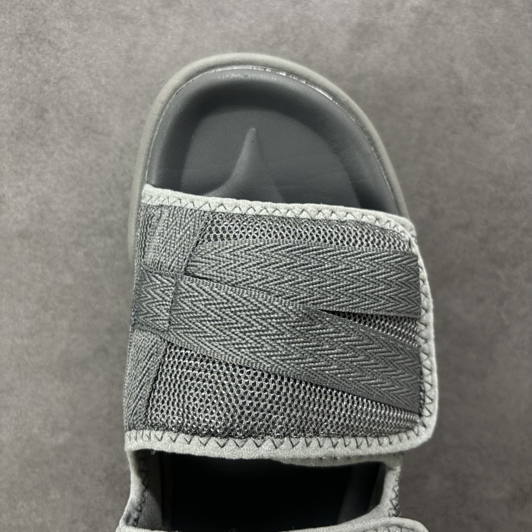  
【平台版】New Balance 新百伦NB SD3205 经典沙滩凉鞋 韩国专柜订单 MD高频软底