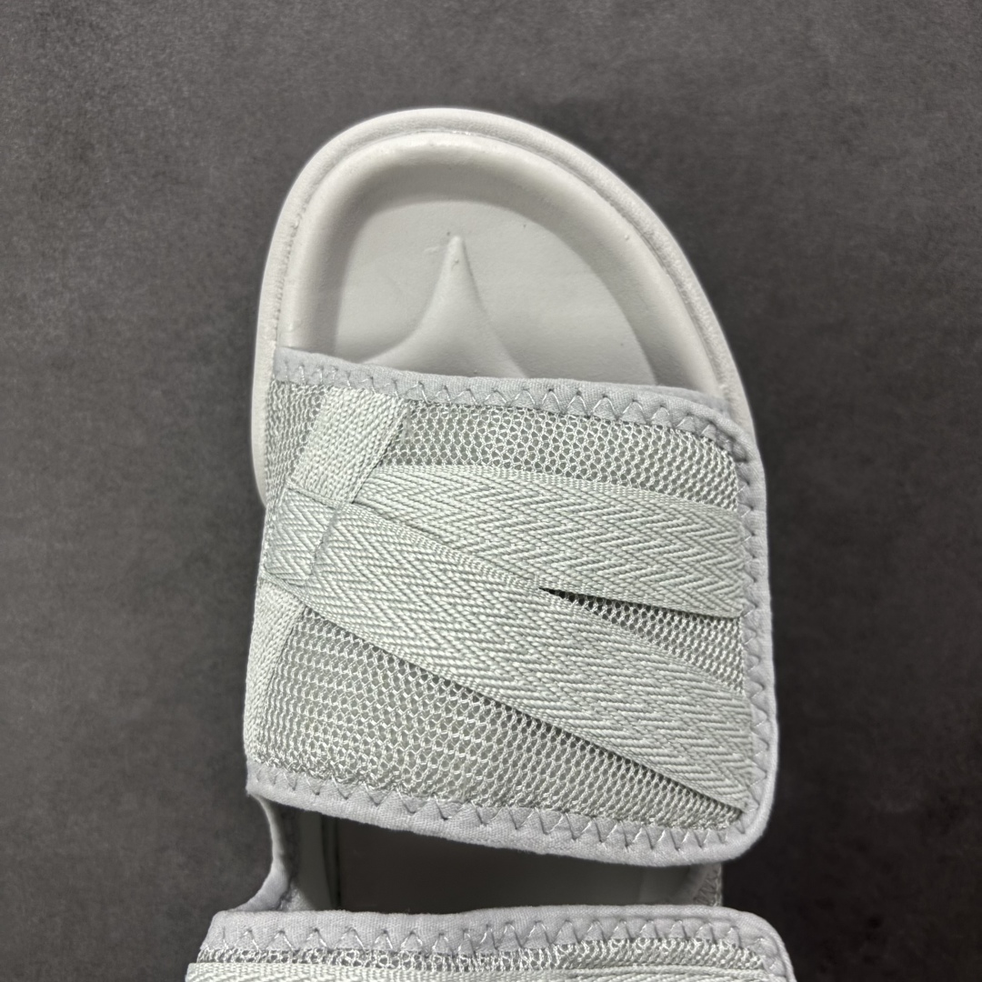  
【平台版】New Balance 新百伦NB SD3205 经典沙滩凉鞋 韩国专柜订单 MD高频软底