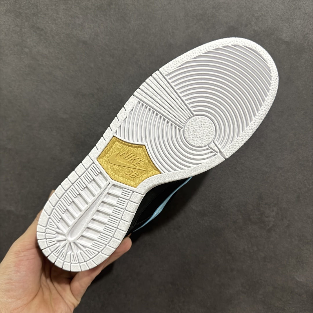  
【纯原版】NIKE SB Dunk Low 黑绿
公司级出品 极力推荐
原装头层材料 独家版型蒸餾加