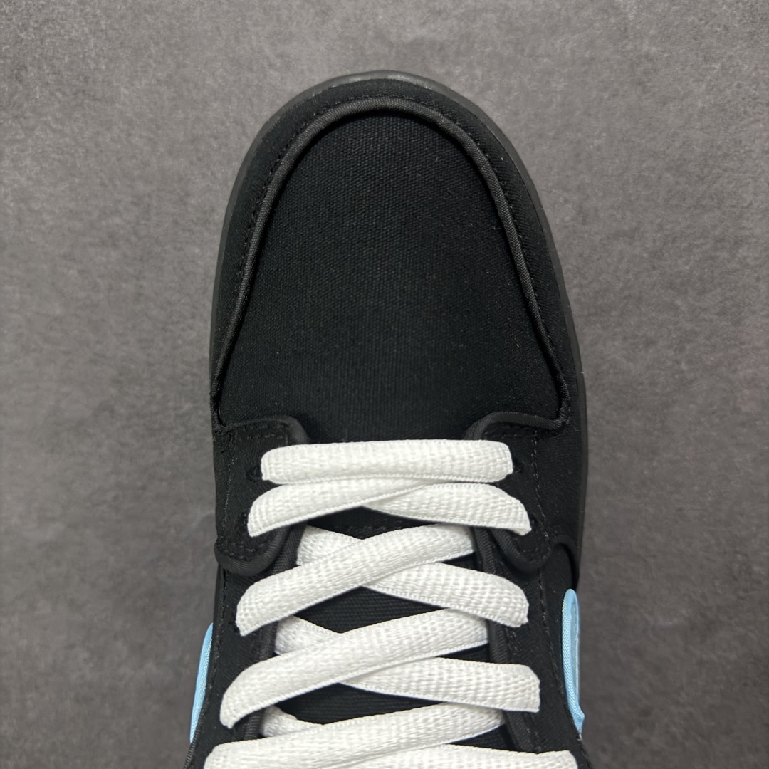  
【纯原版】NIKE SB Dunk Low 黑绿
公司级出品 极力推荐
原装头层材料 独家版型蒸餾加