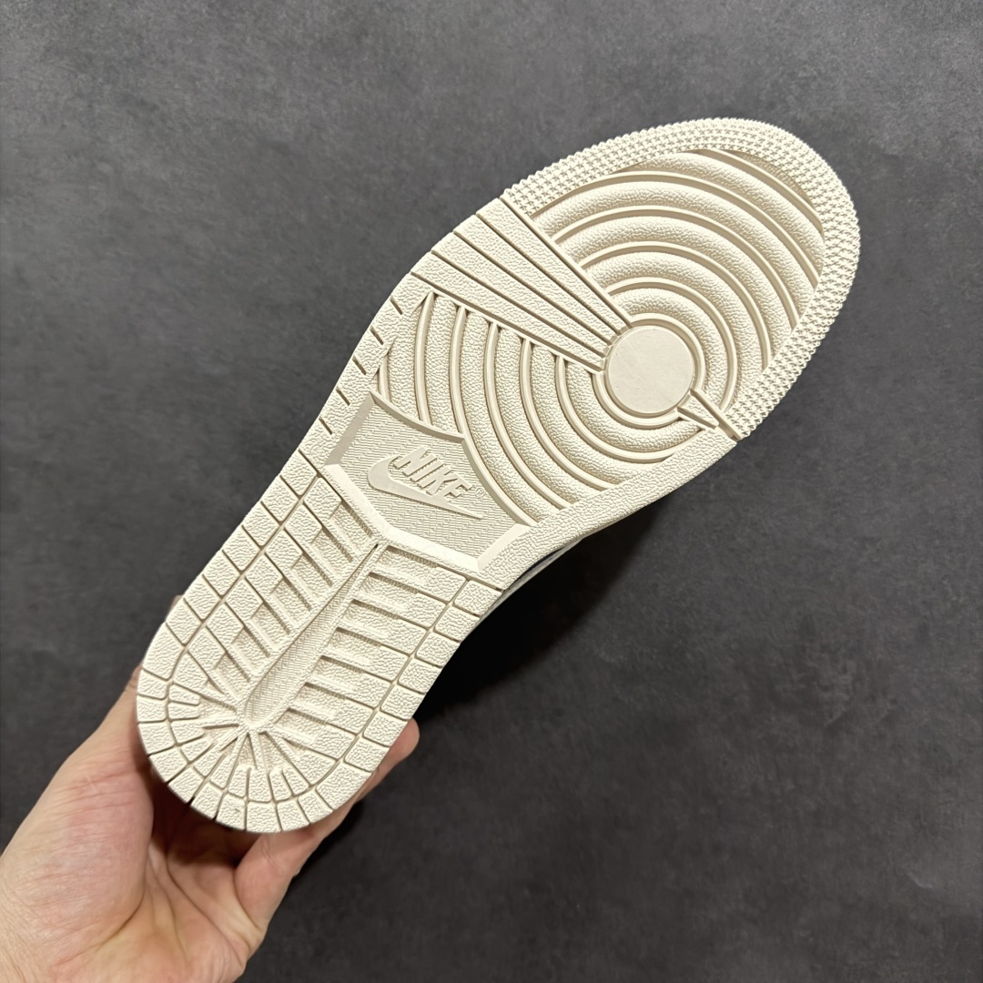 【定制版】Travis Scott x Nike Air Jordan 1 Low x GIVENC