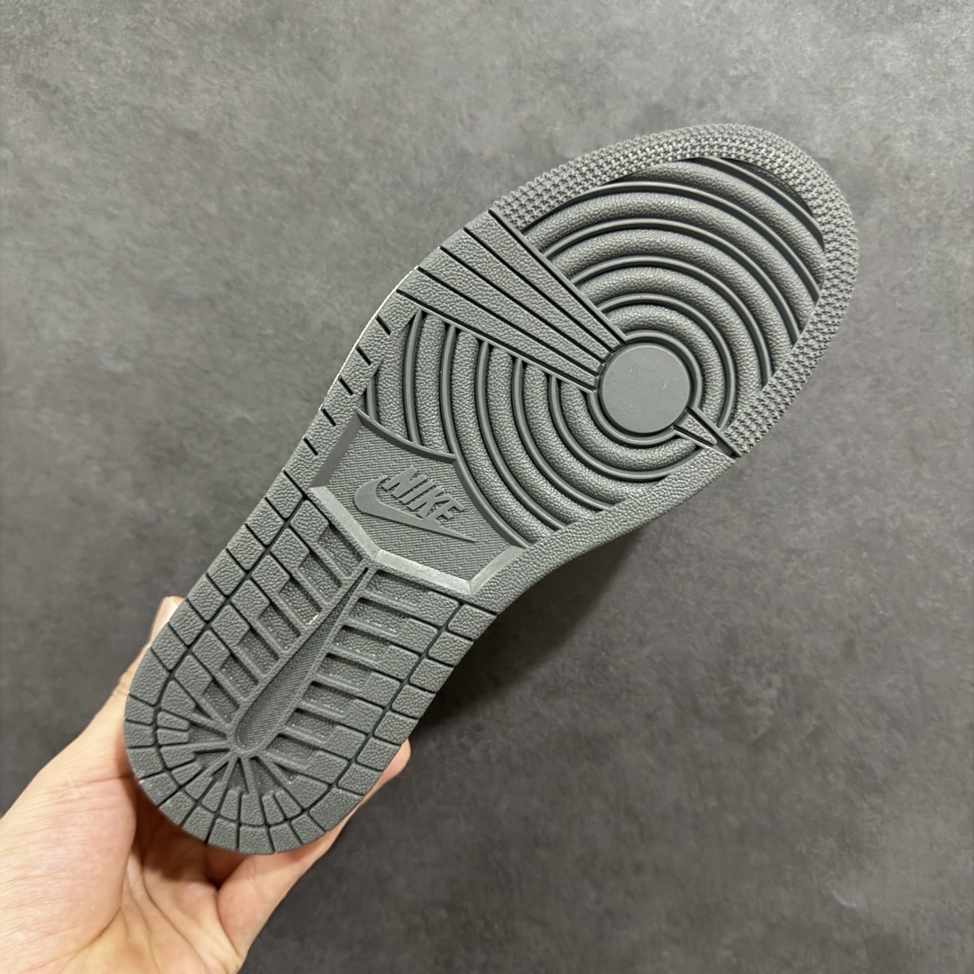 【定制版】Travis Scott x Nike Air Jordan 1 Low x BURBER
