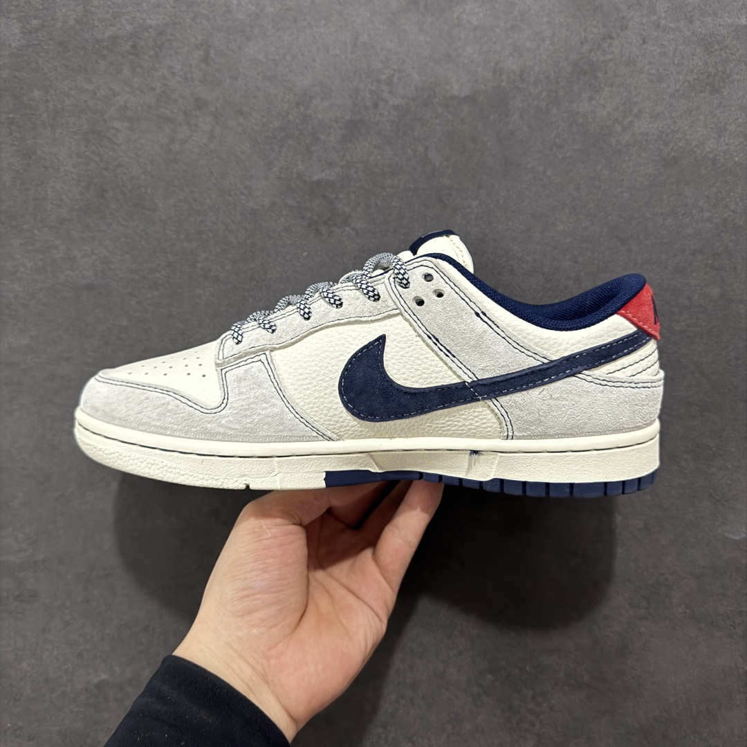  
【定制版】Nike SB Dunk Low 斯图西系列 贴布藏蓝勾 周年高端定制 低帮休闲板鞋 YX