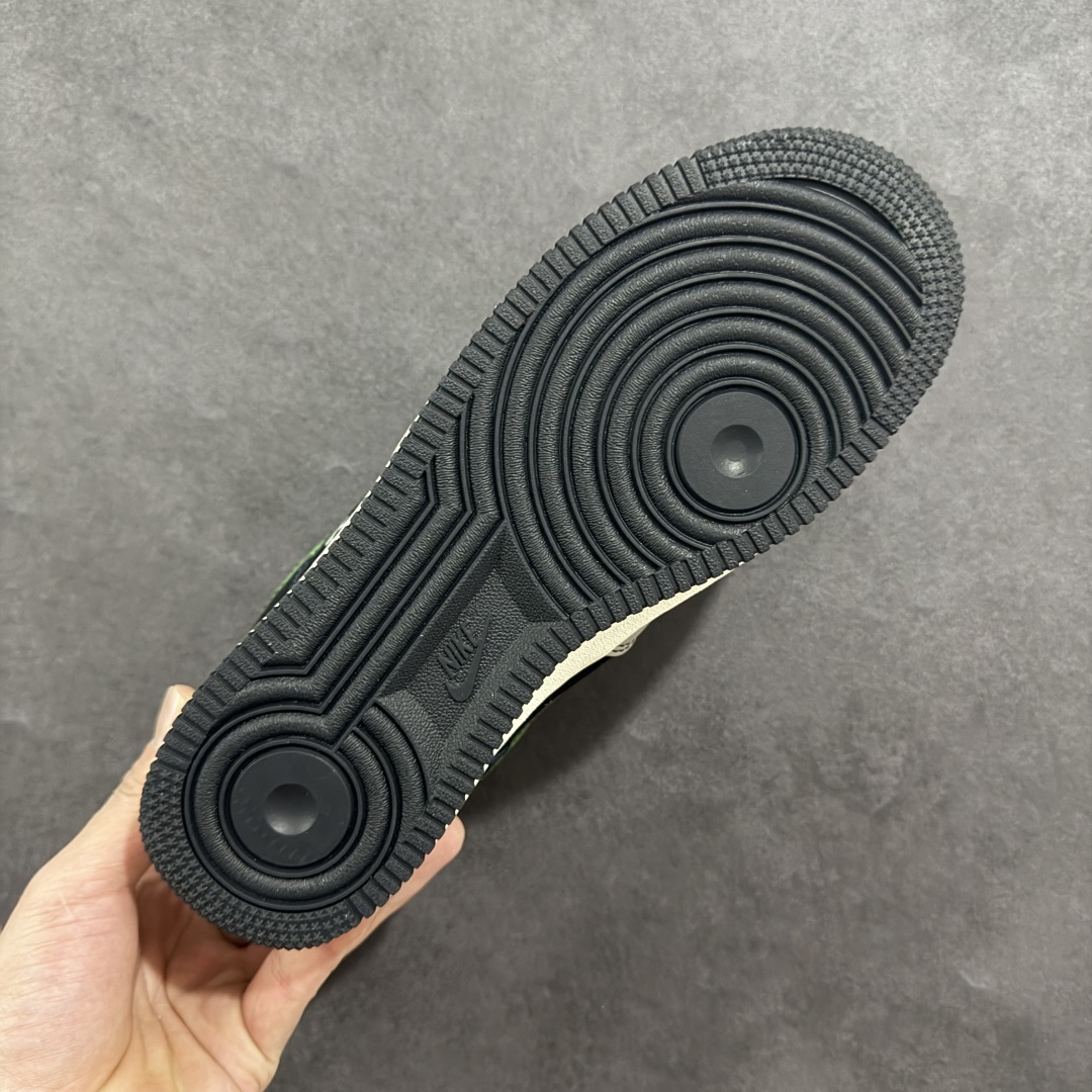  
【定制版】Nike Air Force 1'07 Low 克罗心联名 黑绿勾 空军一号低帮休闲板鞋 