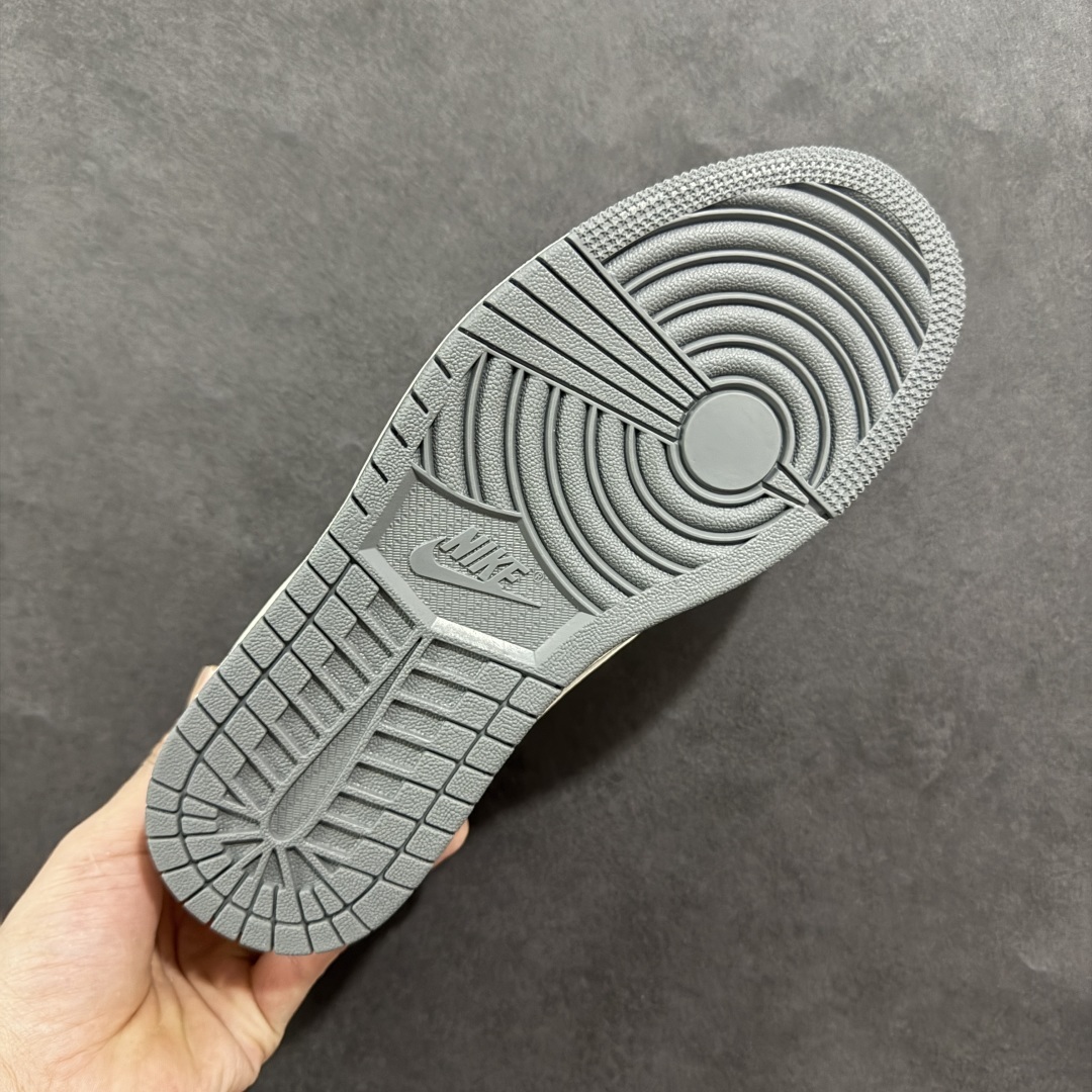 【定制版】Travis Scott x Fragment Design x Air Jordan 1
