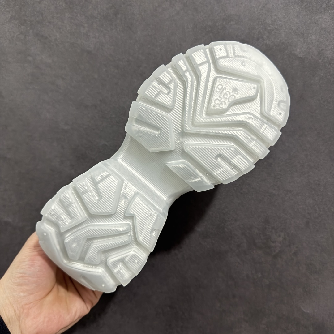 图片[9]-【公司级】GG-CC 2025赵露思同款果冻底休闲运动厚底增高老爹鞋 #广东大厂出品 原版正确大底 全新工艺升级 全套包装 配件齐全 区别市面所有版本 时髦look轻松定格 不费力展现率性氛围 高档银盒 3M反光酷帅机能风不规则设计+7cm增高厚底 大长腿既视感轻松拿捏 GGcc厚底增高简直就是小个子的快乐! 不管怎么搭都敲好看~ 尺码： 35 36 37 38 39 40-选品中心