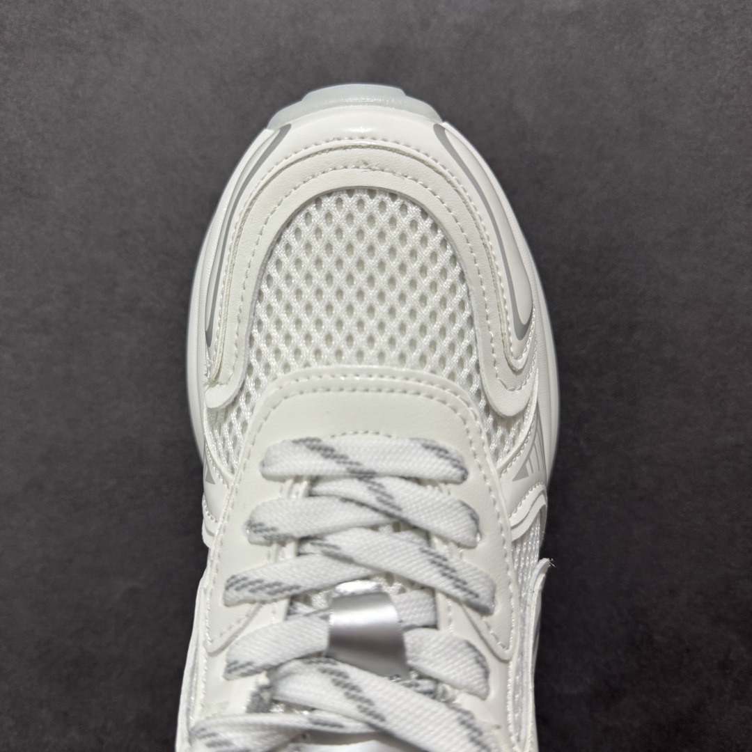 图片[8]-【公司级】GG-CC 2025赵露思同款果冻底休闲运动厚底增高老爹鞋 #广东大厂出品 原版正确大底 全新工艺升级 全套包装 配件齐全 区别市面所有版本 时髦look轻松定格 不费力展现率性氛围 高档银盒 3M反光酷帅机能风不规则设计+7cm增高厚底 大长腿既视感轻松拿捏 GGcc厚底增高简直就是小个子的快乐! 不管怎么搭都敲好看~ 尺码： 35 36 37 38 39 40-选品中心