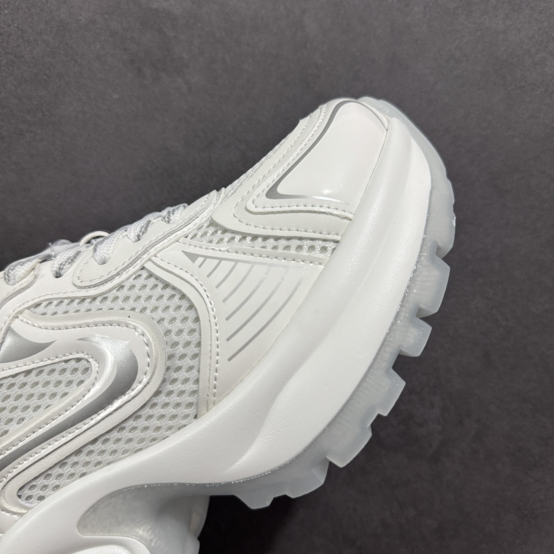 图片[5]-【公司级】GG-CC 2025赵露思同款果冻底休闲运动厚底增高老爹鞋 #广东大厂出品 原版正确大底 全新工艺升级 全套包装 配件齐全 区别市面所有版本 时髦look轻松定格 不费力展现率性氛围 高档银盒 3M反光酷帅机能风不规则设计+7cm增高厚底 大长腿既视感轻松拿捏 GGcc厚底增高简直就是小个子的快乐! 不管怎么搭都敲好看~ 尺码： 35 36 37 38 39 40-选品中心