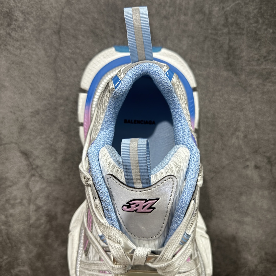  
巴黎3XL 蜘蛛侠绑带 
Balenciaga巴黎世家 24ss 绑带做旧款 
巴黎十代网眼潮流百搭