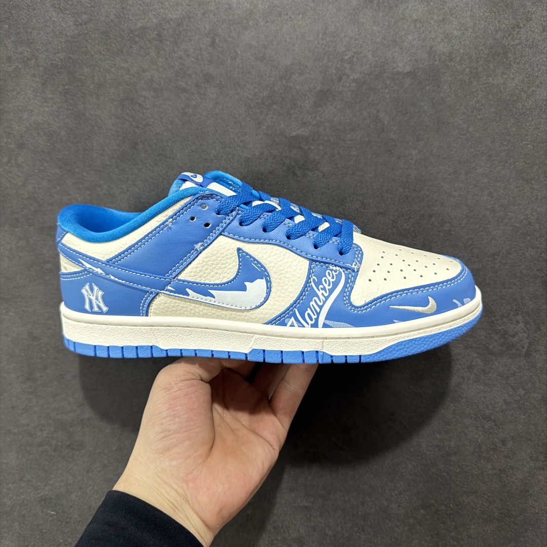  
【定制版】Nike SB Dunk Low MLB 蓝白蓝勾 周年高端定制 低帮休闲板鞋 KK133