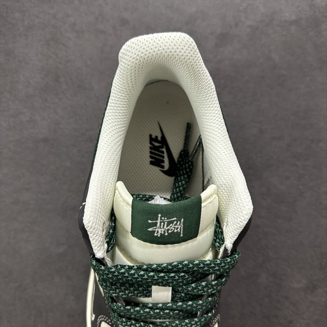 定制版海外限量发售NIke Air Force 1 '07 Low “斯图西联名——黑绿勾英文”空军一号 低帮 XS1958-572