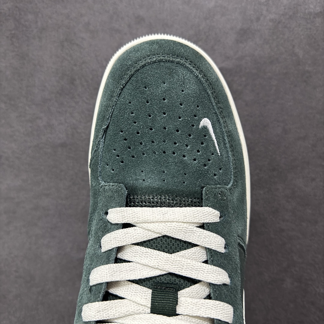 图片[8]-【纯原版】NK SB Force 58 空军58系列低帮休闲运动滑板板鞋 DV5477-301 市面最高版出货 区别市场通货便宜版本 质感细节 中底鞋垫都不一样 欢迎对比 鞋面由帆布和麂皮拼接 层次感丰富 搭配硫化外底 耐磨耐穿 鞋舌及中底后跟处饰有SB Logo 表明鞋款身份 采用包边设计 经久耐穿 硫化结构则有效提升灵活性 穿上这款全新推出的创意力作 助你耀动街头 尺码：36 36.5 37.5 38 38.5 39 40 40.5 41 42 42.5 43 44 45-选品中心