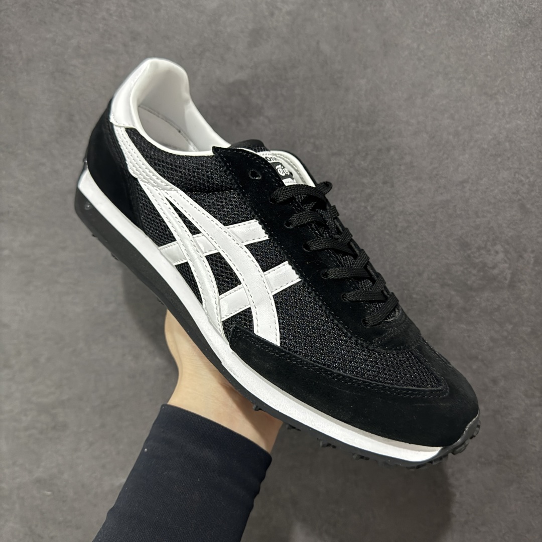 图片[3]-【公司级】Onitsuka Tiger鬼塚虎/鬼冢虎阿甘鞋EDR 78™休闲鞋78系列 中性休闲运动鞋 复古风的日常百搭神器它的设计灵感来源于经典跑步鞋，简约又不失时尚感。经典配色让整双鞋看起来特别温暖，搭配牛仔裤或者休闲裤都非常合适。鞋身采用优质材料制成，穿着起来轻便又舒适，长时间走路也不会觉得累。这双鞋的设计细节也很用心，鞋底纹路清晰，抓地力强，适合各种场合。无论是日常通勤还是周末出游，它都能成为你的最佳拍档。 尺码： 36-45 含半码 编码： FS220240-选品中心