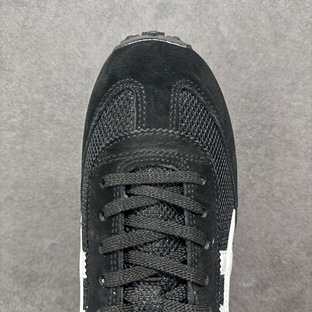 图片[8]-【公司级】Onitsuka Tiger鬼塚虎/鬼冢虎阿甘鞋EDR 78™休闲鞋78系列 中性休闲运动鞋 复古风的日常百搭神器它的设计灵感来源于经典跑步鞋，简约又不失时尚感。经典配色让整双鞋看起来特别温暖，搭配牛仔裤或者休闲裤都非常合适。鞋身采用优质材料制成，穿着起来轻便又舒适，长时间走路也不会觉得累。这双鞋的设计细节也很用心，鞋底纹路清晰，抓地力强，适合各种场合。无论是日常通勤还是周末出游，它都能成为你的最佳拍档。 尺码： 36-45 含半码 编码： FS220240-选品中心