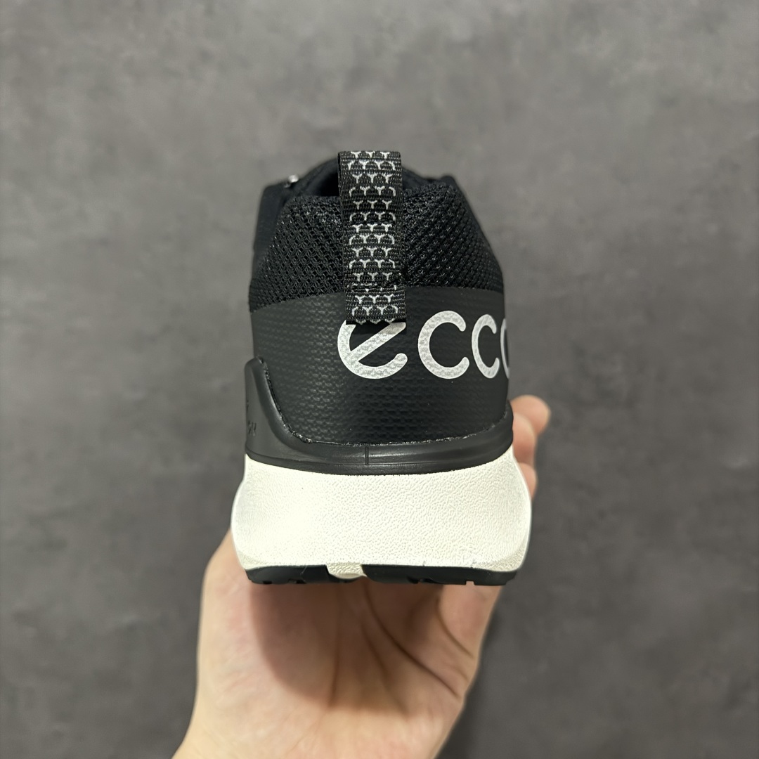  
【公司级】ECCO/爱步  爆款 健步2.0  休闲运动跑鞋/休闲鞋 透气舒适 经典和现代工艺品质融