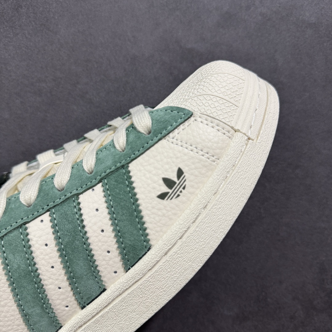  
【定制版】AD Originals Superstar x GUCCI 白绿
采用全新头层拼接皮革材