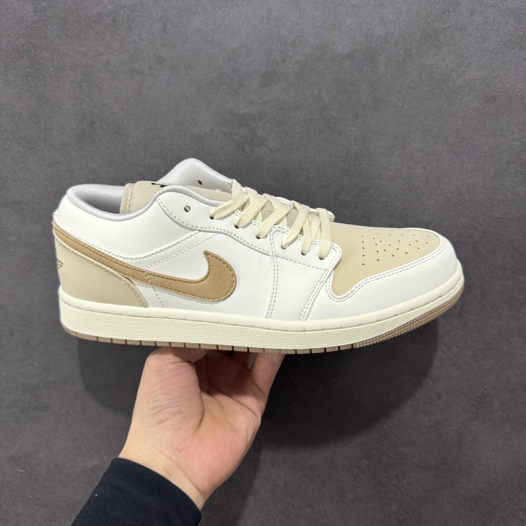 【K版】Air Jordan AJ1 Low 低帮米黄 IB8855-121 全新流水线出品 DT版本唯一平替选择 市场第二梯队最强版 全部原鞋开发 原楦原纸板开发 全鞋电脑针车 原厂内置全掌气垫 原盒内在原标 唯一Zp原版鞋带绑法 免检产品 全新2022版型 全头层皮料 完美零毛边处理 原厂配置全掌气垫 价格定位良心 几十个配色陆续出货 尺码：36 36.5 37.5 38 38.5 39 40 40.5 41 42 42.5 43 44 44.5 45 46-选品中心