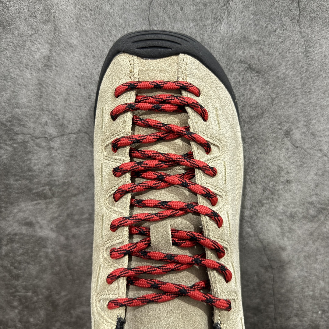 图片[5]-【HX纯原】原厂高货 极力推荐版本 KEEN 科恩 Jasper 山系户外鞋 日系街头复古风 可以暴走2w步的丑鞋 第一眼丑萌丑萌，一上脚真香! 平台代购专供 官网一致包装 原版鞋垫舒适度一级棒 回弹好 牛皮鞋身的包裹性hin好，透气舒适 徒步登山 citywalk选它准没错， 鞋底足够软，回弹性不错 配送原版替换鞋带 多姿多彩 尺码：35 36 37 38 39 40 41 42 43 44-选品中心