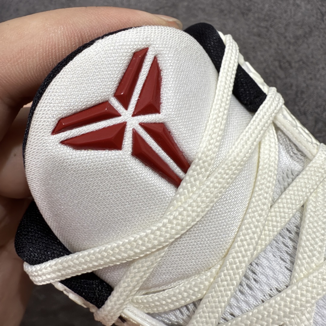 NK Zoom Kobe 6 Protro 科比六代 PE2025-102
圈内顶级批次 完美复刻公