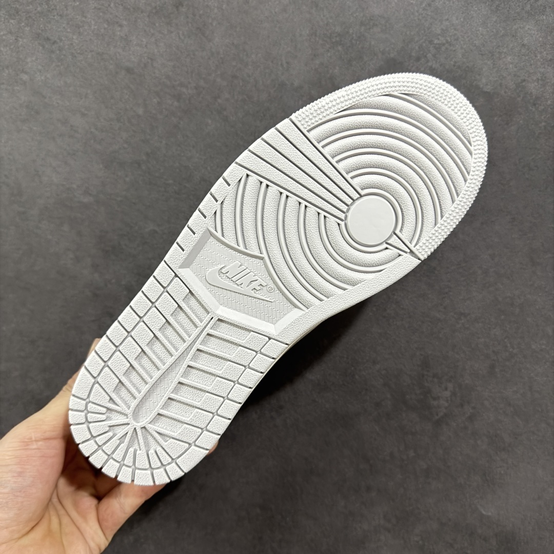【定制版】Travis Scott x Fragment Design x Air Jordan 1