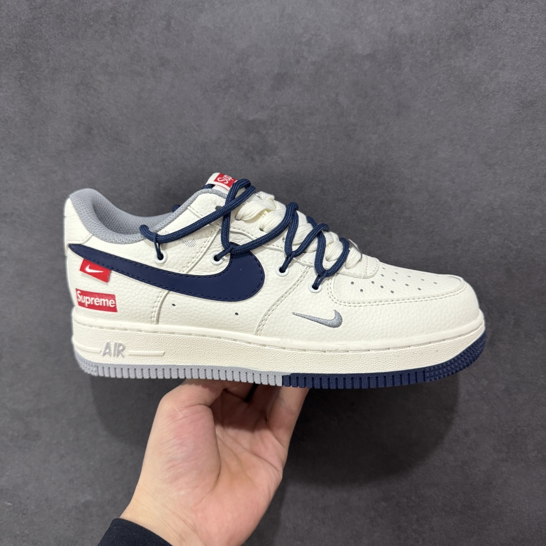  
【定制版】海外限量发售NIke Air Force 1 '07 Low “Supreme联名——双拼