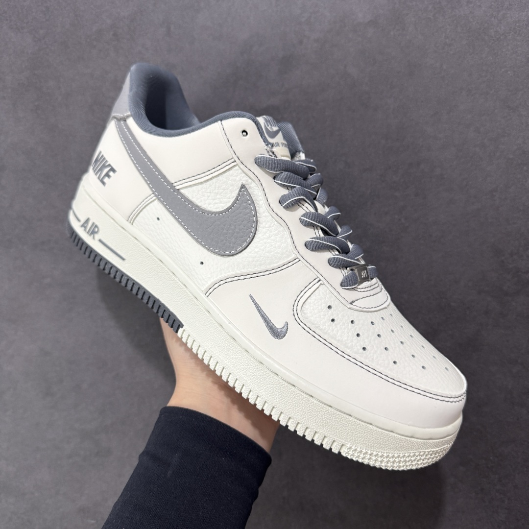  
【定制版】Nike Air Force 1 Low 07 白灰小钩
原楦头原纸板 打造纯正低帮空军版
