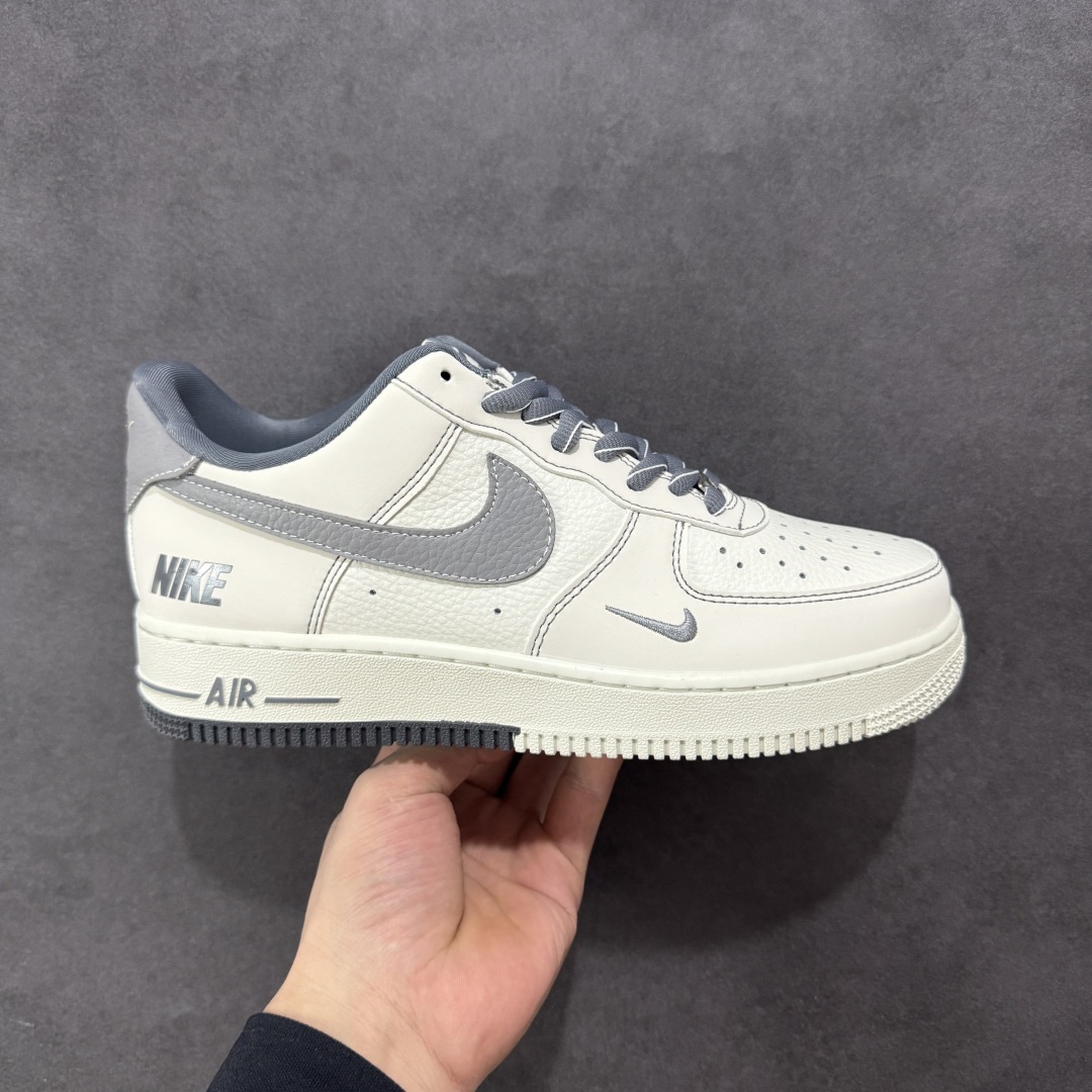  
【定制版】Nike Air Force 1 Low 07 白灰小钩
原楦头原纸板 打造纯正低帮空军版