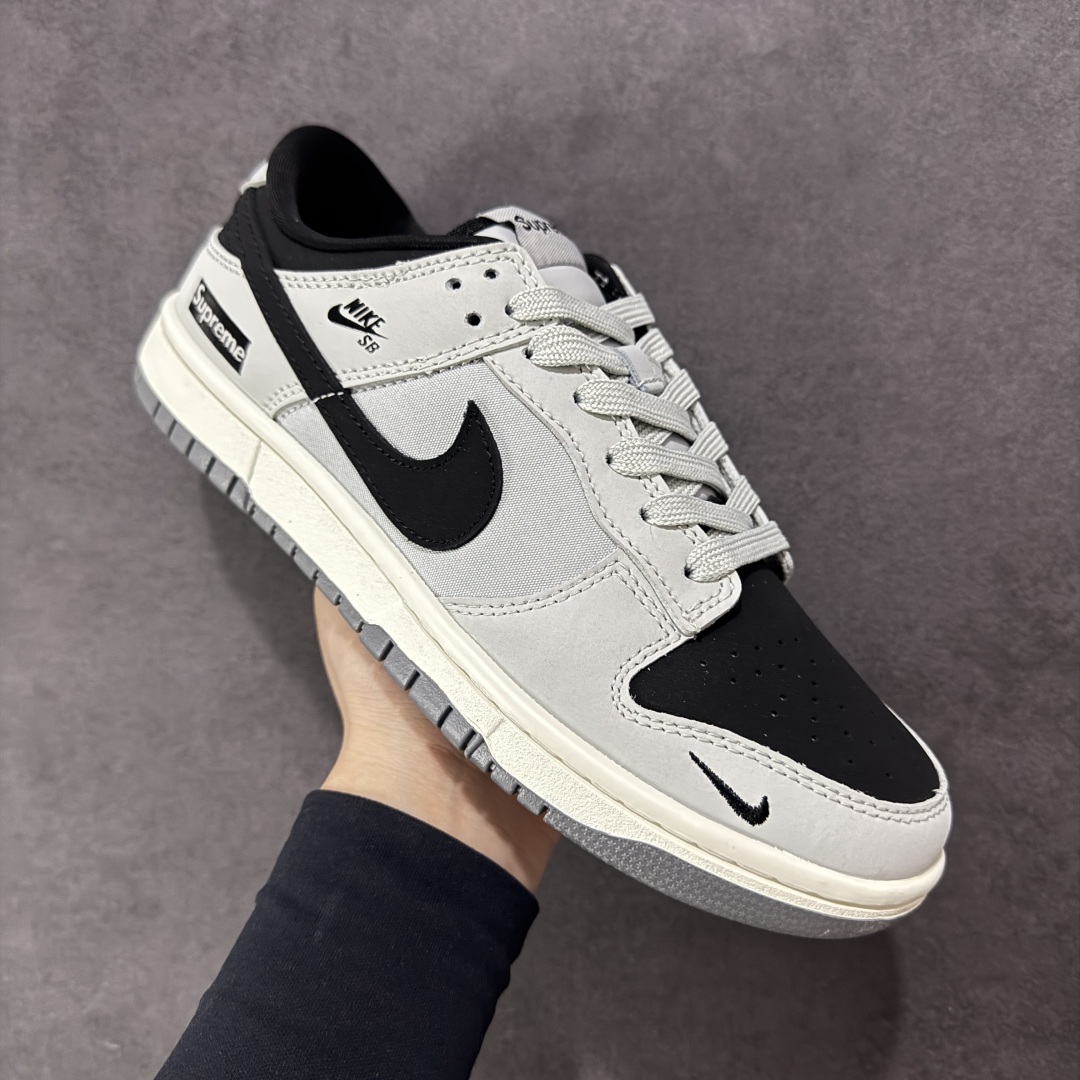  
【定制版】Nike SB Dunk Low Supreme联名--- 烟灰黑勾 高端定制 低帮休闲板