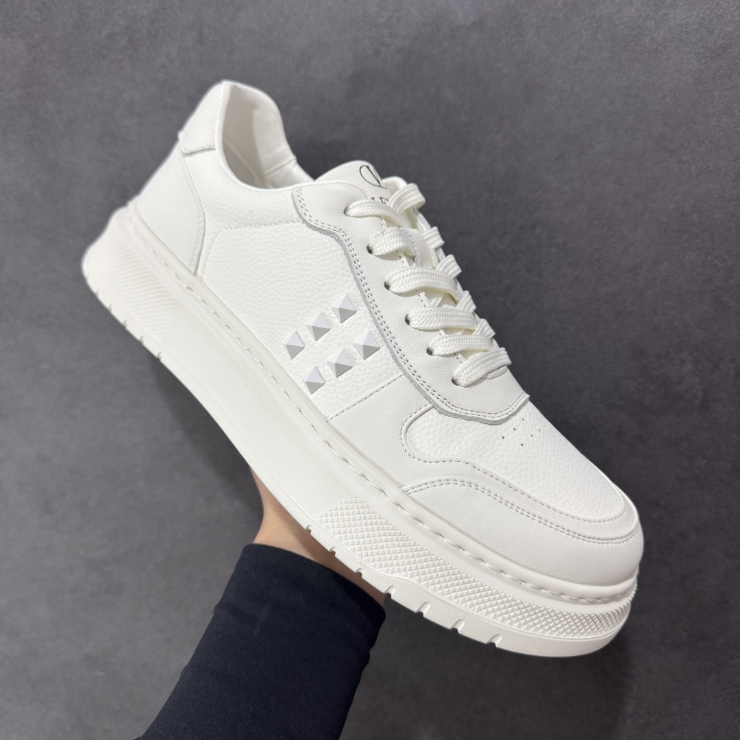 【广东纯原版本】Valentino 华伦天奴 Rockstud untitled 厚底休闲铆钉小白鞋