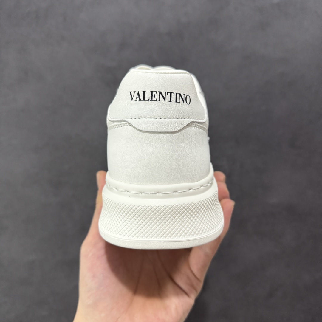 【广东纯原版本】Valentino 华伦天奴 Rockstud untitled 厚底休闲铆钉小白鞋