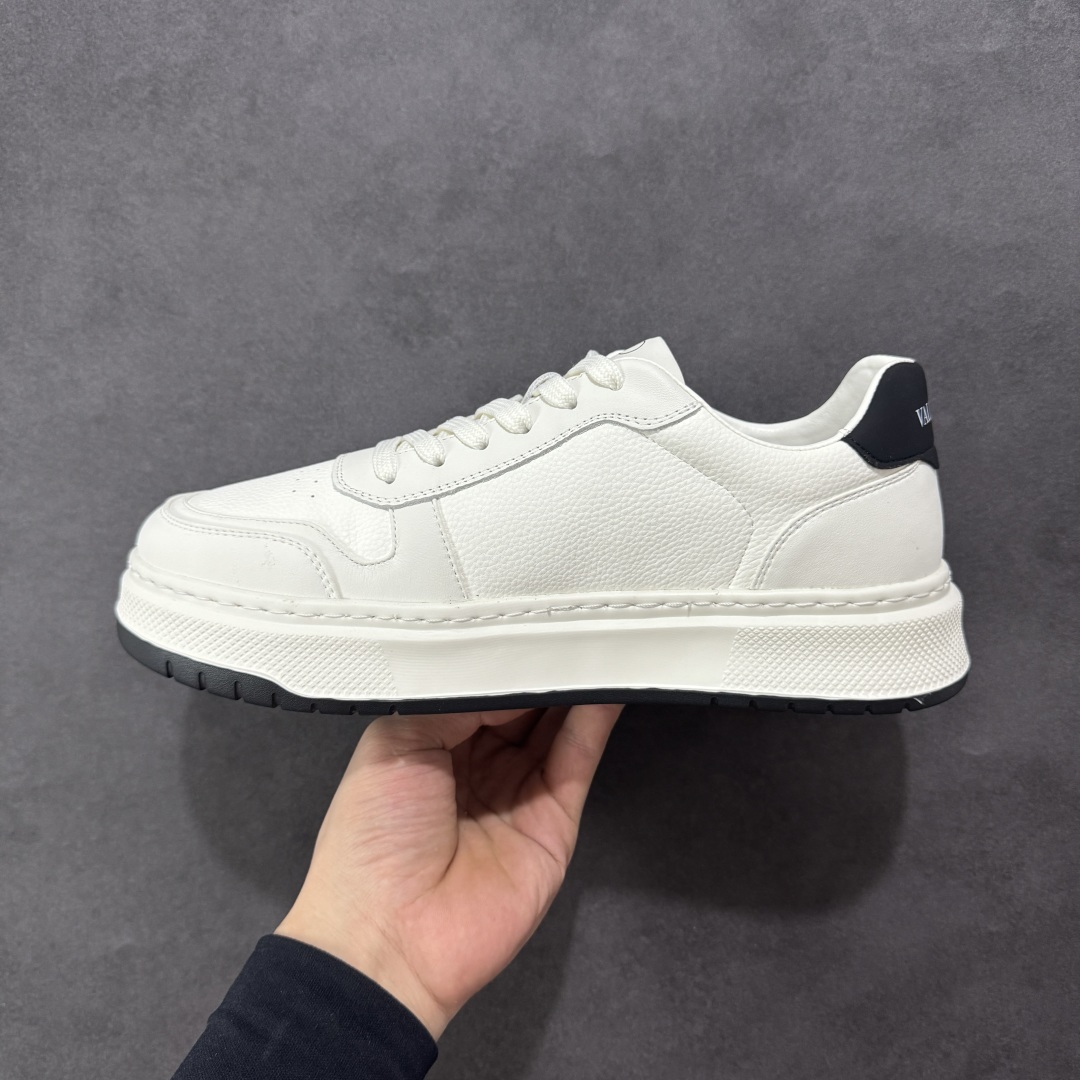 【广东纯原版本】Valentino 华伦天奴 Rockstud untitled 厚底休闲铆钉小白鞋