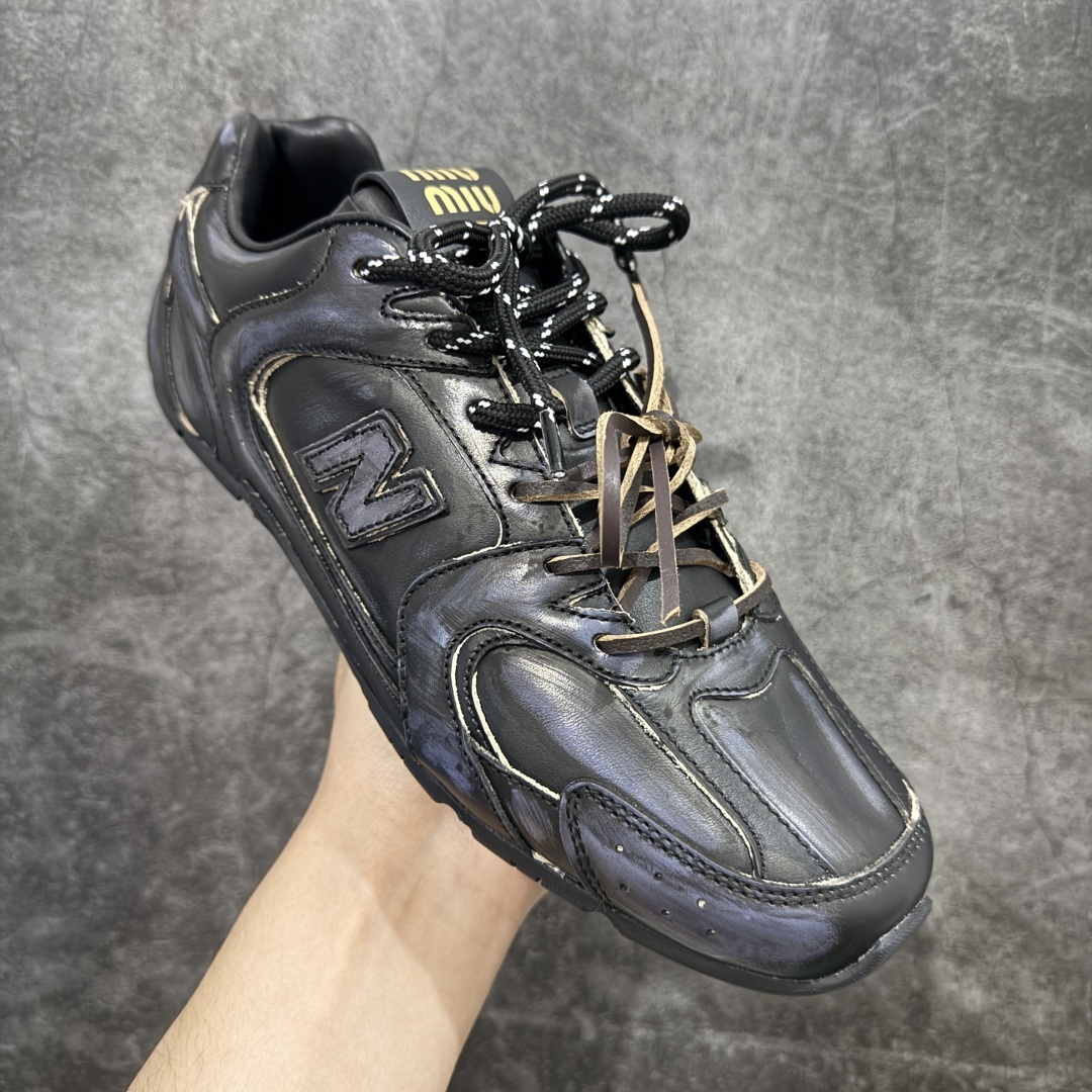 【莞产礼盒版】Miumiu x New Balance NB530 新百伦缪缪联名款复古运动鞋 黑色