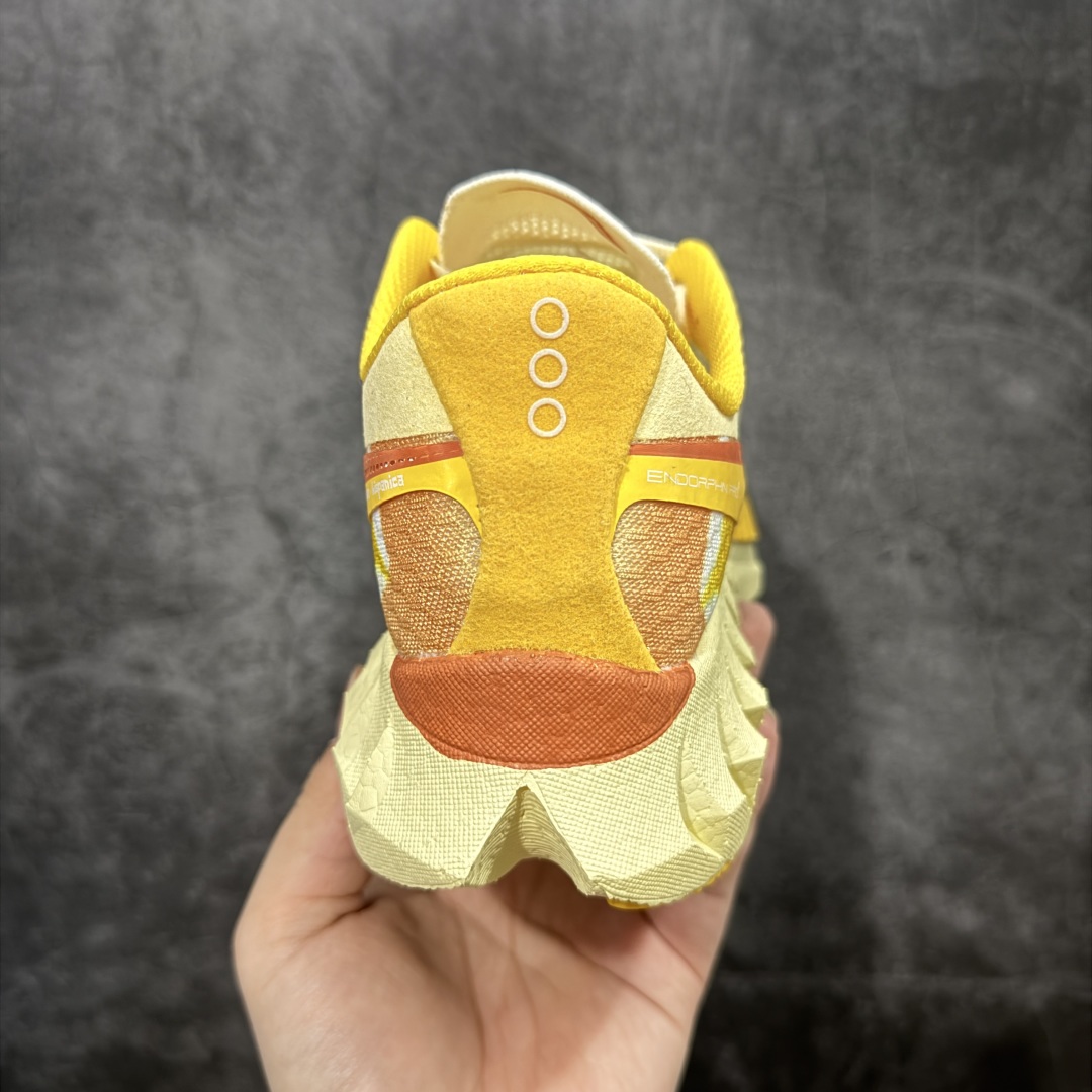  
【纯原版】SAUCONY索康尼 ENDORPHIN PRO4 啡鹏系列 男女低帮缓震跑步鞋 

注意