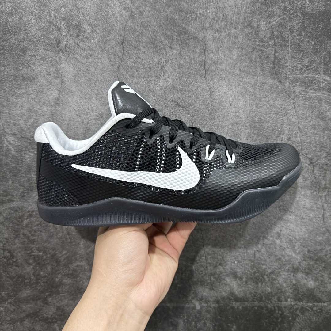 【MX纯原】Nike Kobe 11 Elite Low XDR Team Bank Black 科比 实战舒适 防滑轻便 低帮 篮球鞋 黑白 专业篮球鞋纯原大厂出品 真实战篮球鞋 1:1原鞋配置 标准气垫厚度 加强耐磨大底 鞋垫前后置zoom气垫 完美鞋型 更好保护您的双足 货号:856485-001 尺码:39-48.5-选品中心