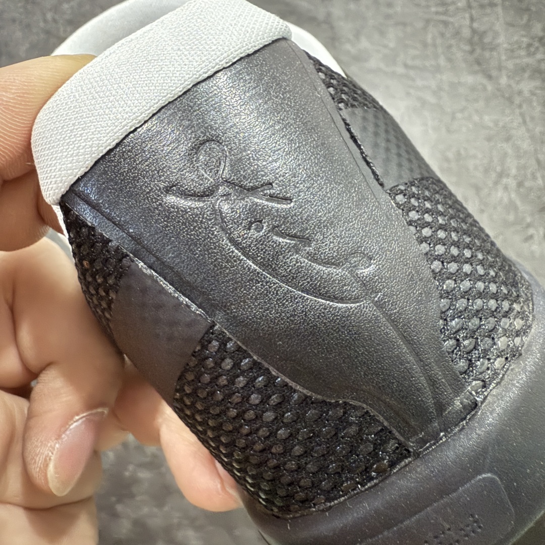 图片[2]-【MX纯原】Nike Kobe 11 Elite Low XDR Team Bank Black 科比 实战舒适 防滑轻便 低帮 篮球鞋 黑白 专业篮球鞋纯原大厂出品 真实战篮球鞋 1：1原鞋配置 标准气垫厚度 加强耐磨大底 鞋垫前后置zoom气垫 完美鞋型 更好保护您的双足 货号：856485-001 尺码：39-48.5-选品中心